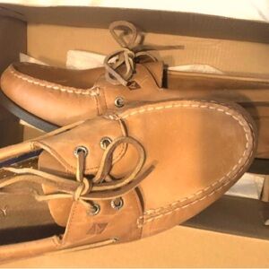 Men’s original sherry’s. Brand New in the Box. Size 13